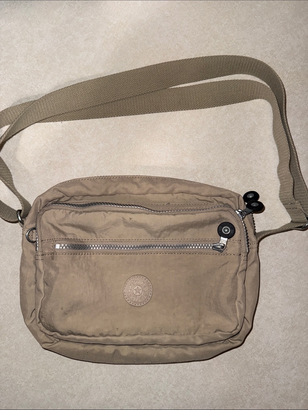 Kipling crossbody